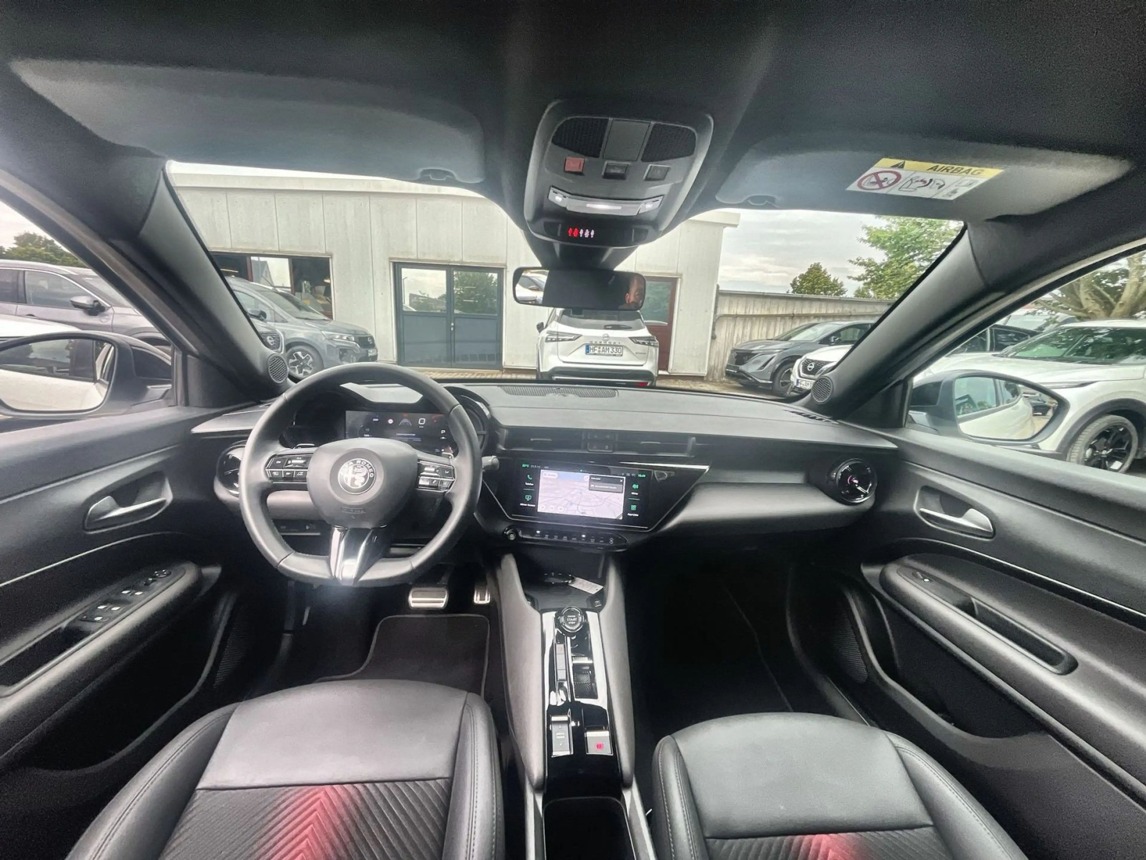 Alfa Romeo Junior 1.2 VGT Mild Hybrid Speciale*Navi*Allwett — photo 10