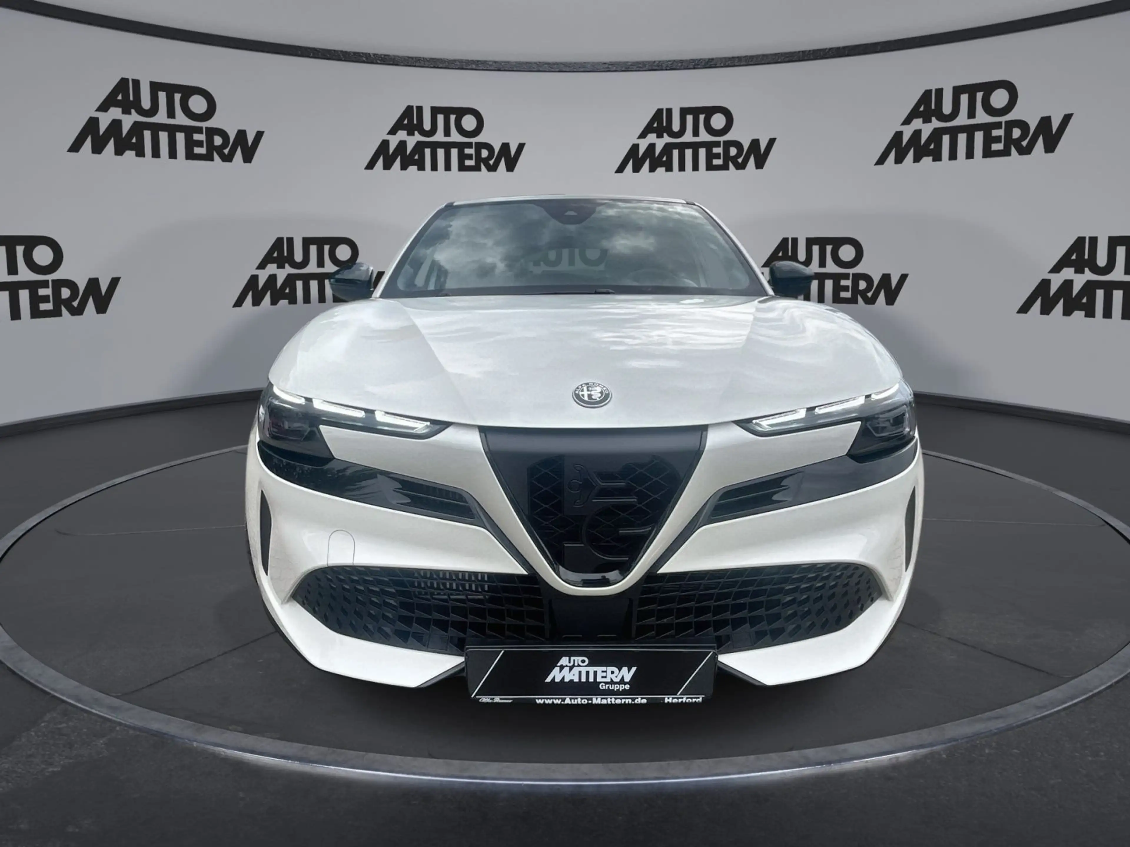 Alfa Romeo Junior 1.2 VGT Mild Hybrid Speciale*Navi*Allwett — photo 3