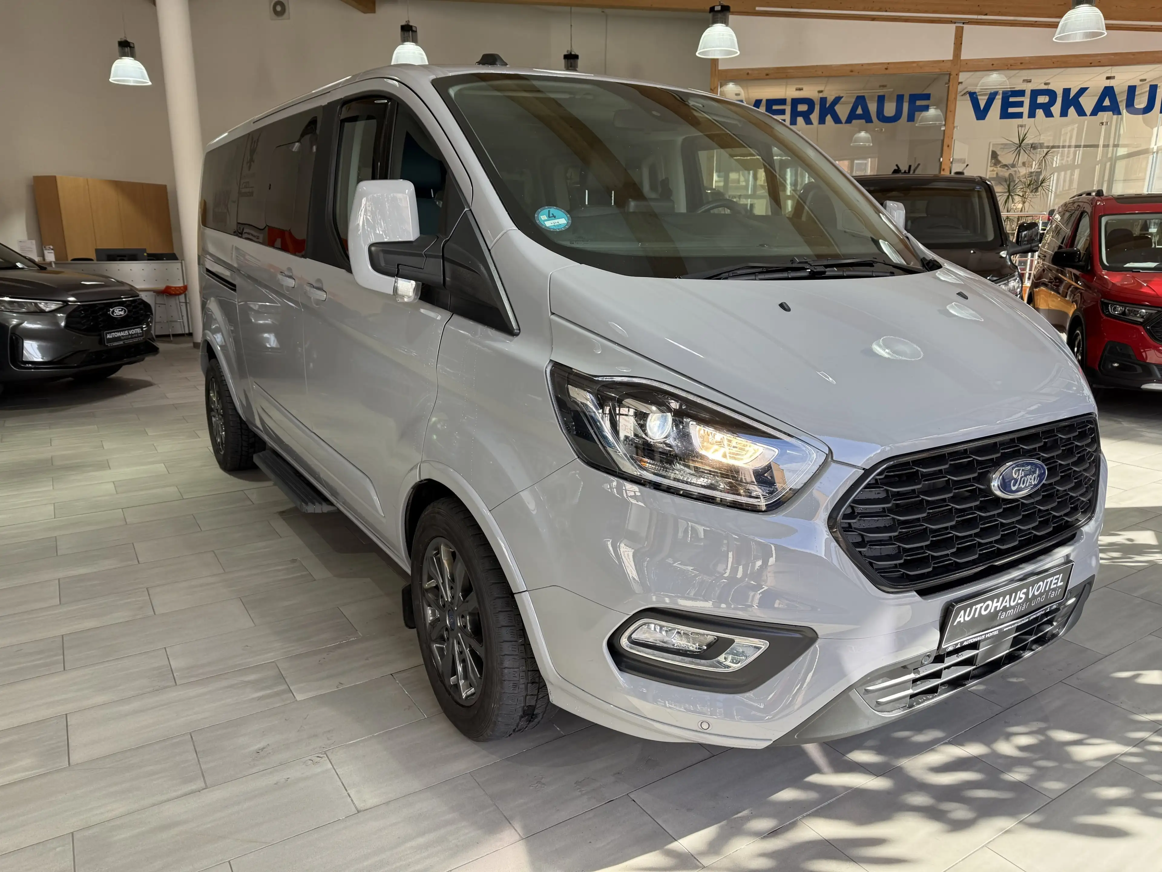 Ford Tourneo Custom Titanium X L2 AHK — photo 3