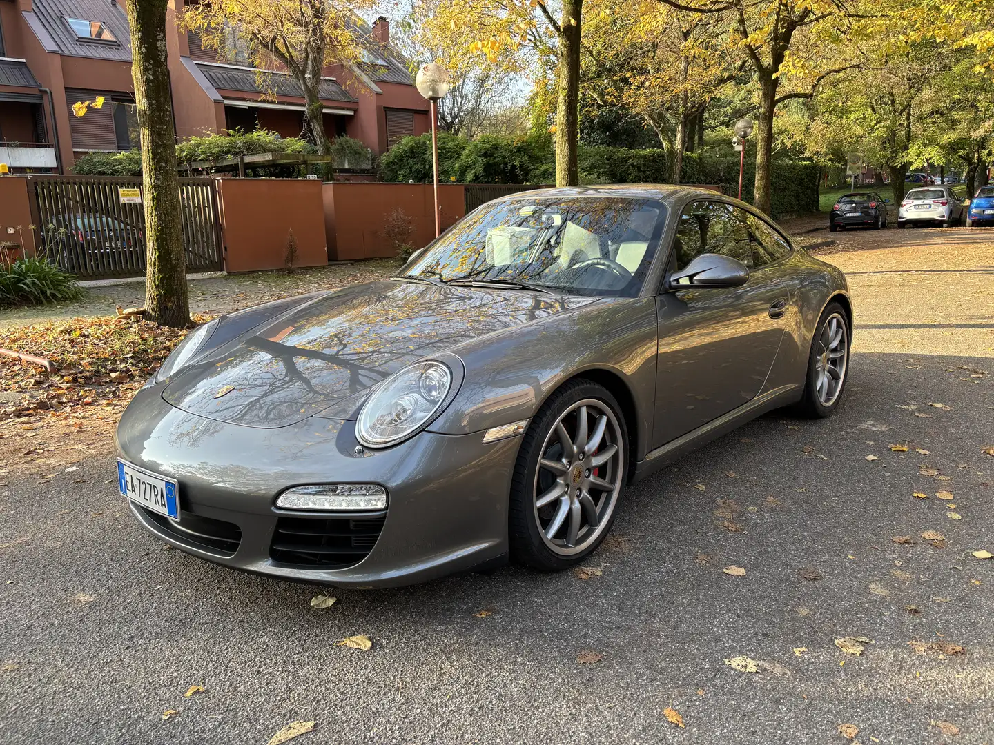 Porsche 997 Carrera S - 1
