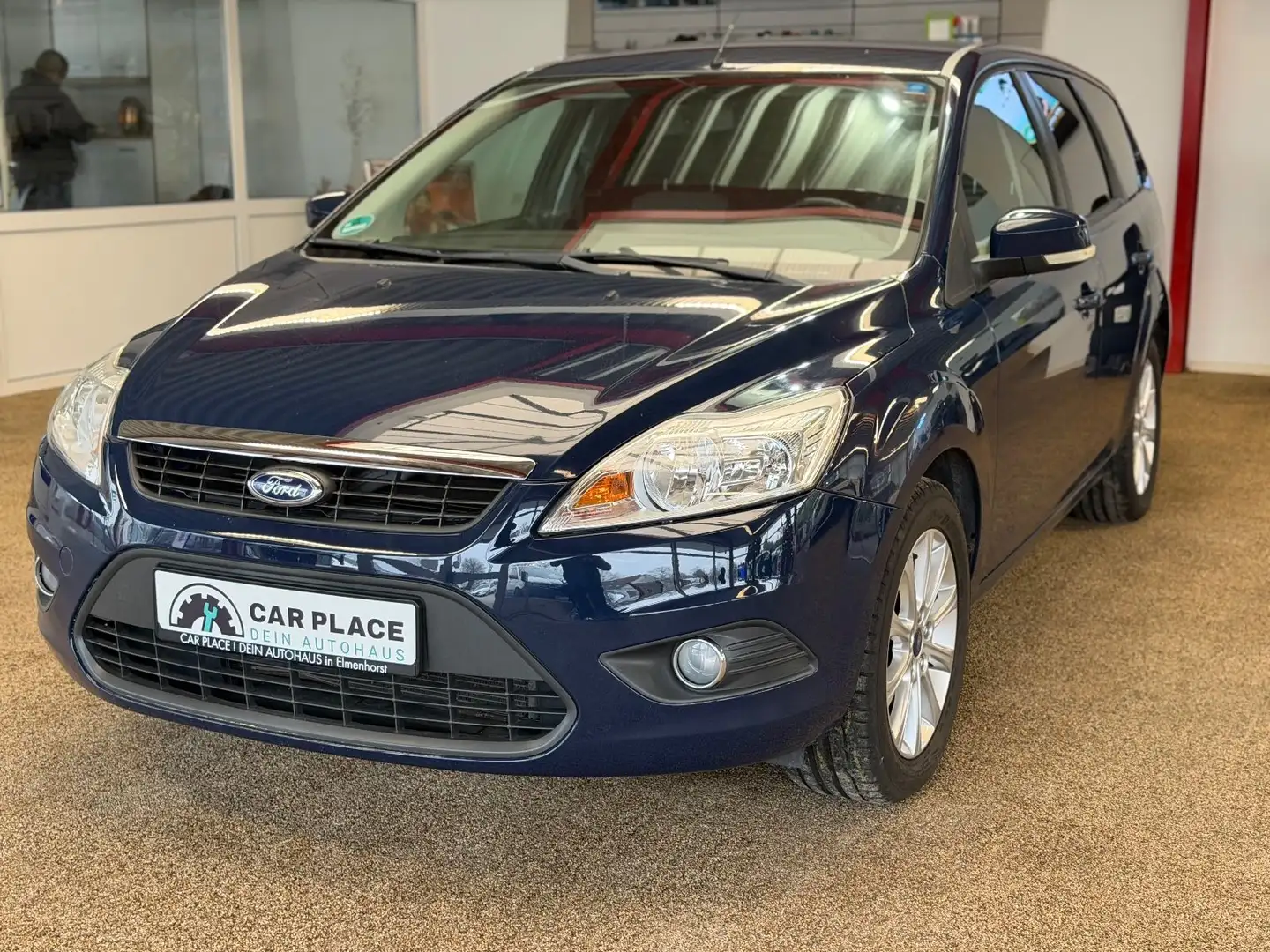 Ford Focus Turnier Style + Blau - 1