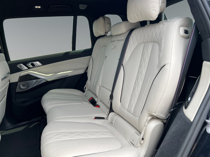BMW X7 xDrive 40 d M Sport Executive 7 Sitzer Pano — photo 11
