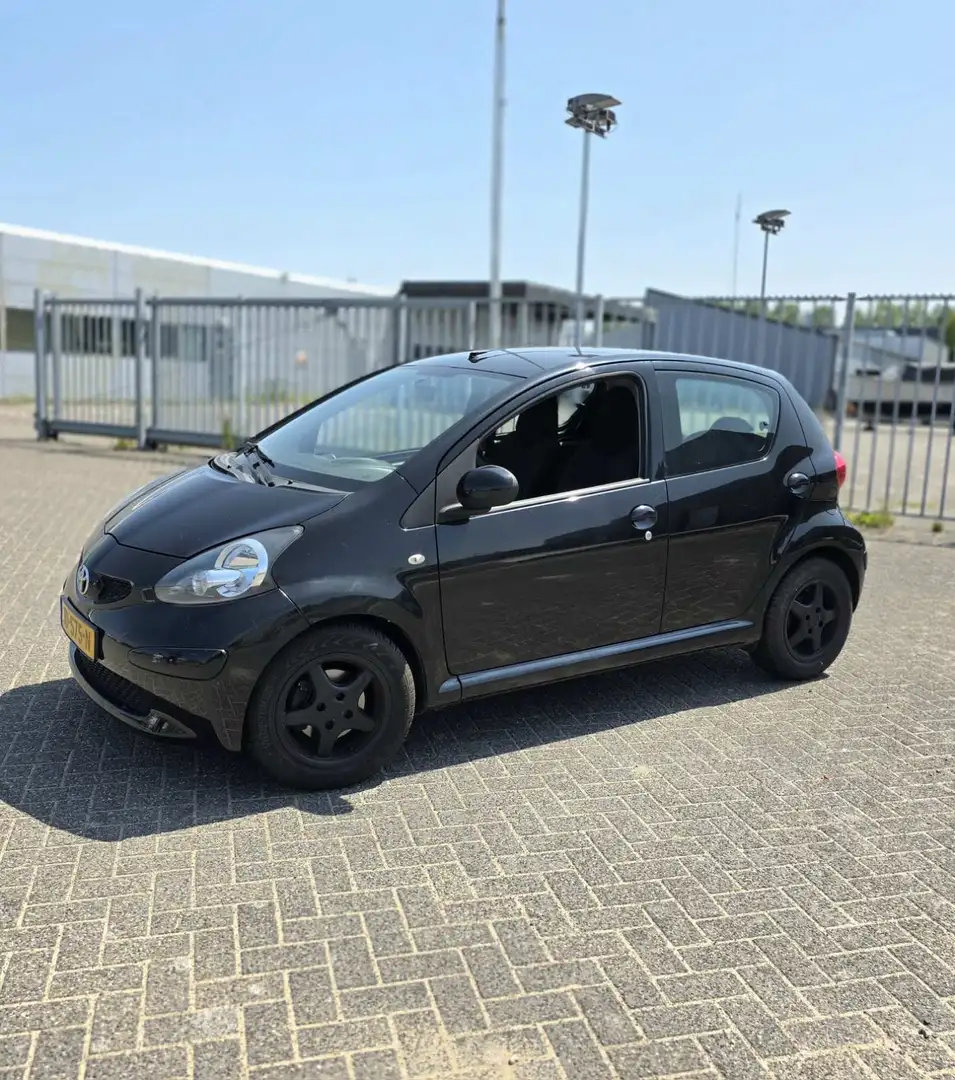 Toyota Aygo 1.0-12V Noir - 2