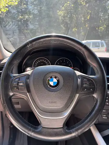BMW X3 view 14