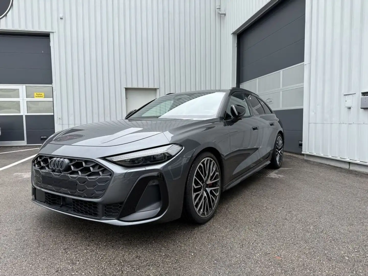 Audi S5 TFSI Sport quattro Grijs - 1