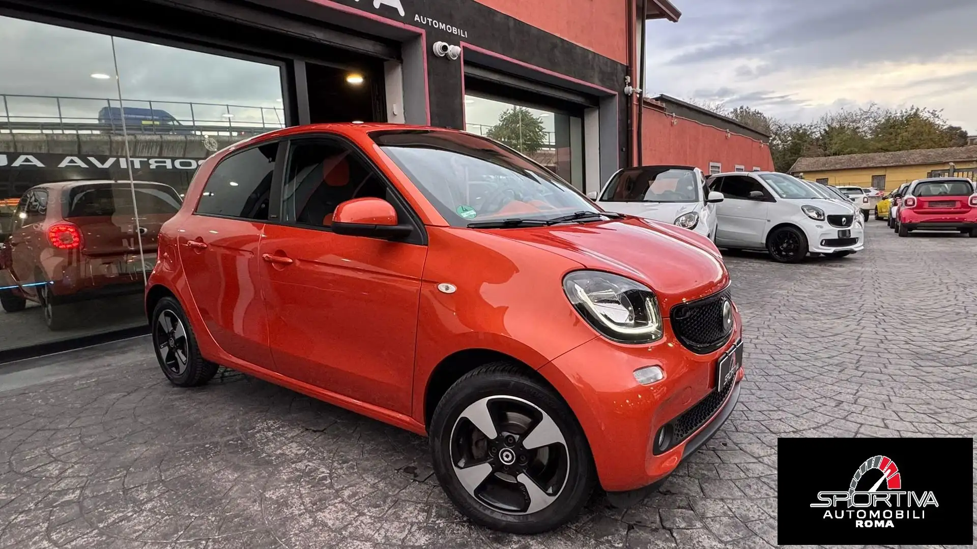 smart forFour RATA MENSILE 199,00 EURONAVI RETROCAMERA CLIMA AU Orange - 1
