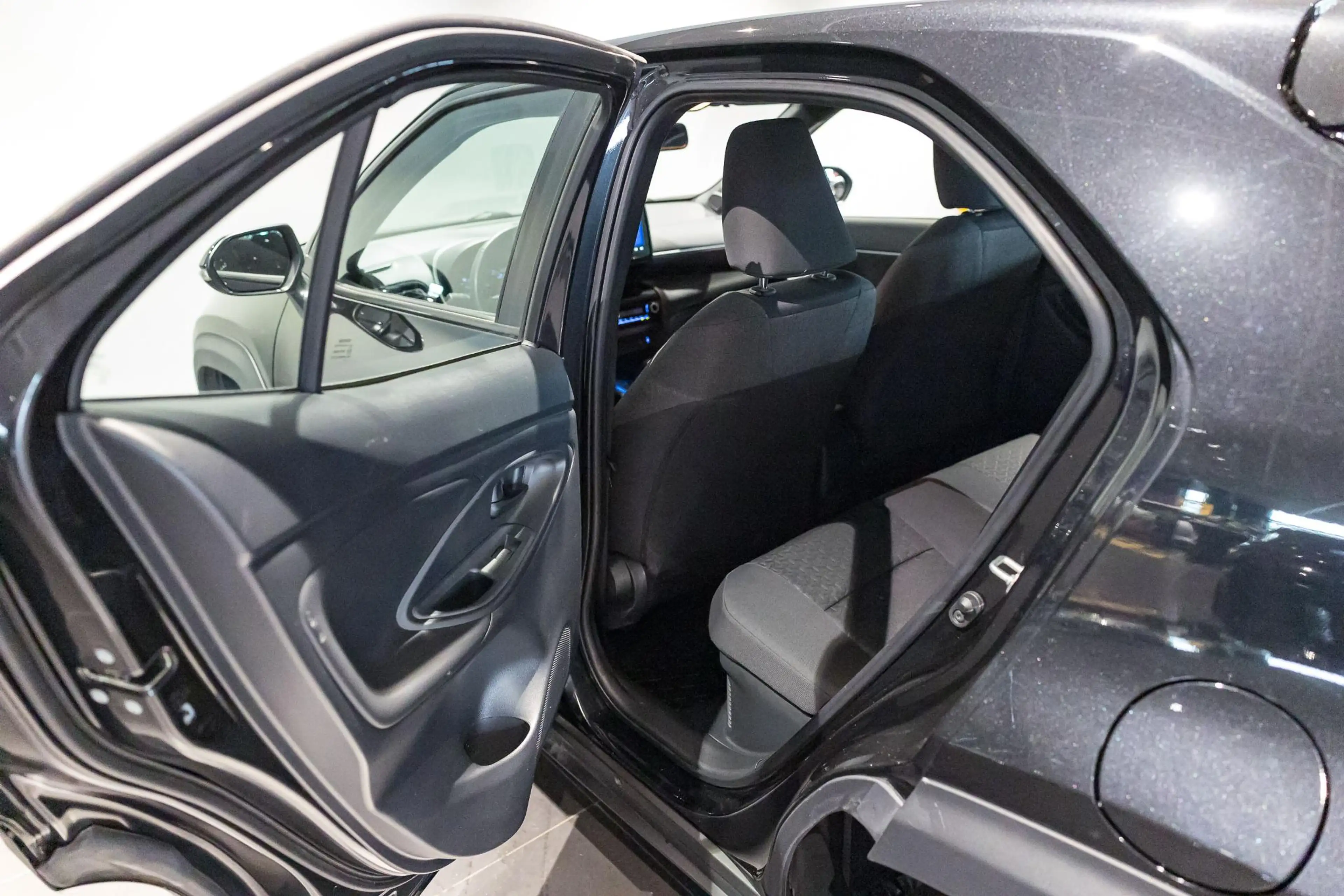 Toyota Yaris Cross 1.5 VVT-ie Hybrid 68kW Dynamic Plus CVT | Camera | — photo 14