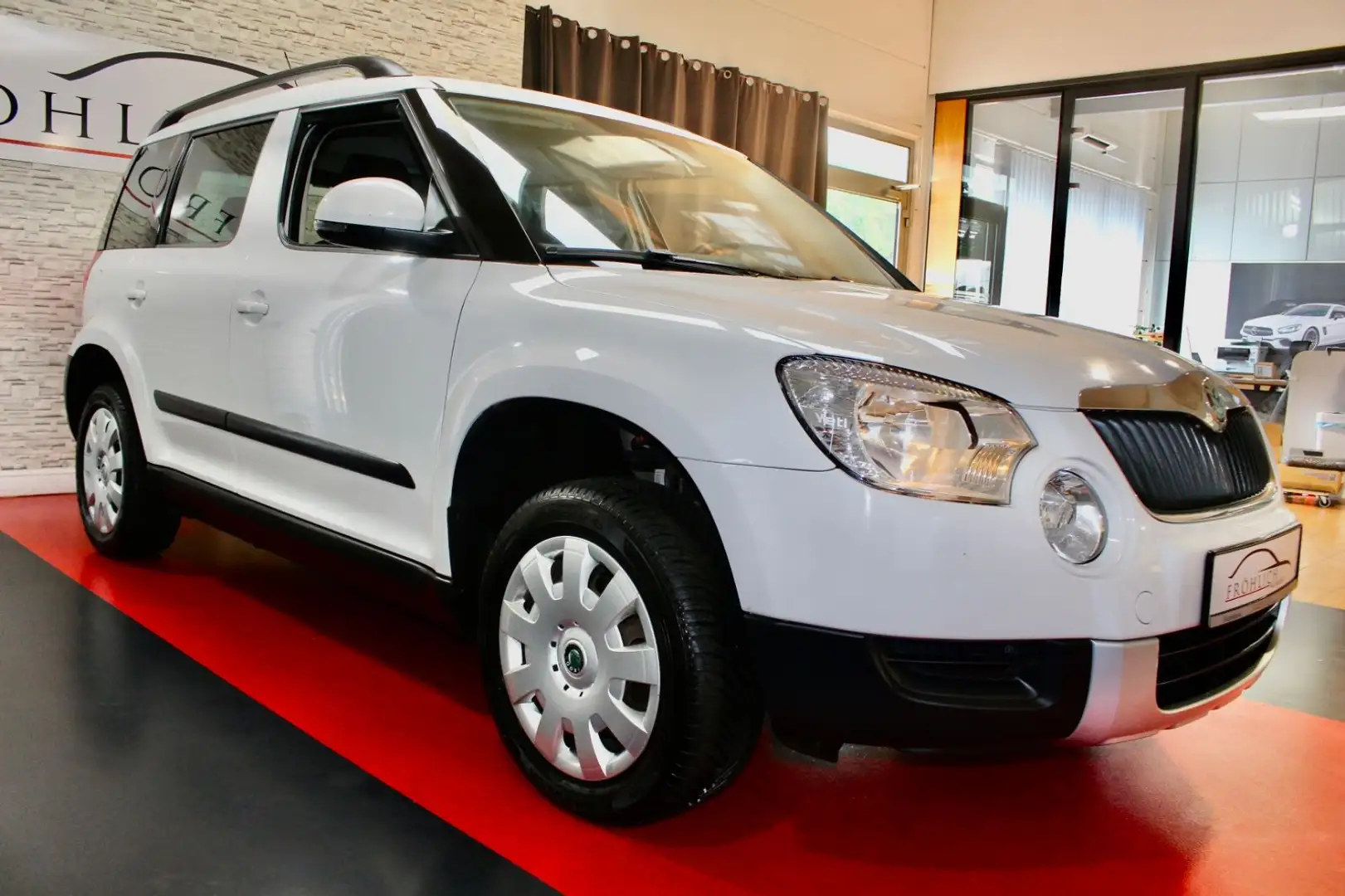 Skoda Yeti Active Plus Edition LPG-ANLAGE SHZ·PDC·AHK Weiß - 1