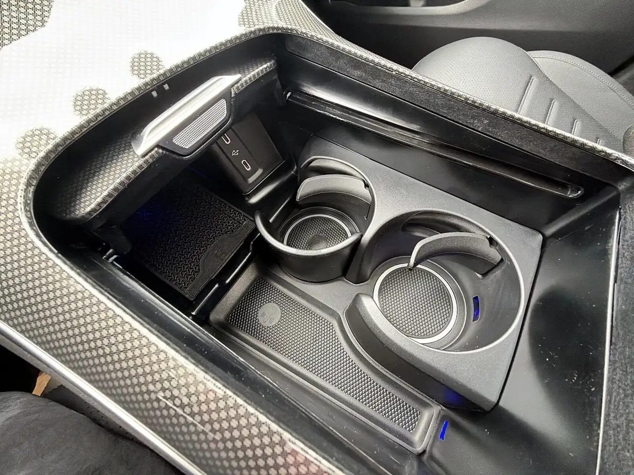 Mercedes-Benz GLC fotografie Mercedes-Benz GLC