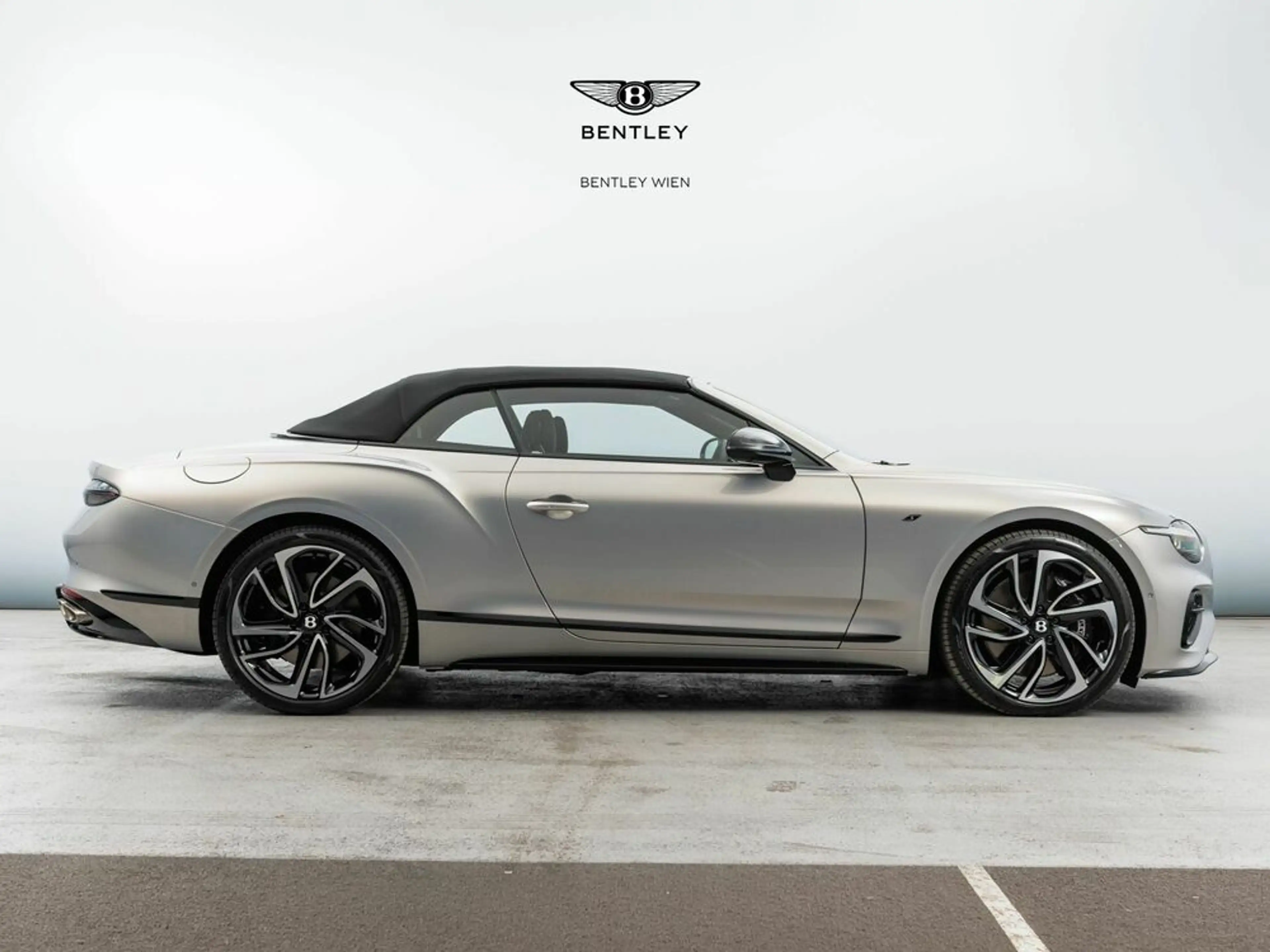 Bentley Continental GTC S | V8 Mulliner | Extreme Silver — photo 4