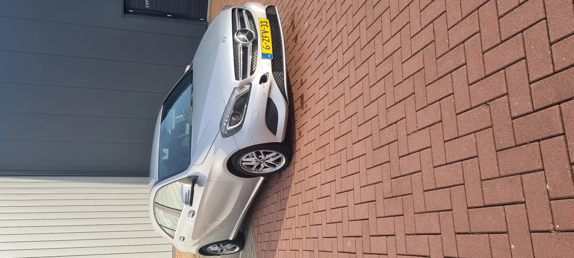 Mercedes-Benz A 180 Lease Edition 4U3 Серый - 1