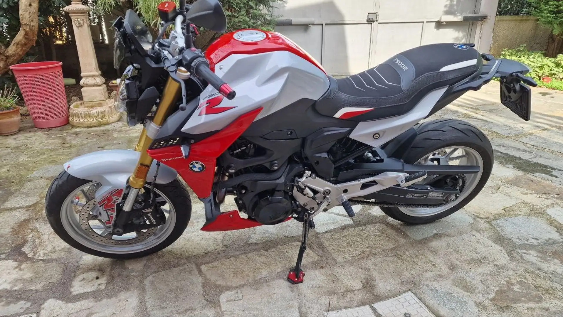 BMW F 900 R sport - 2