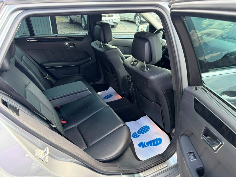 Mercedes-Benz E 200 E 200 CDI Kombi BlueEfficiency *TÜV/ASU NEU* — photo 13