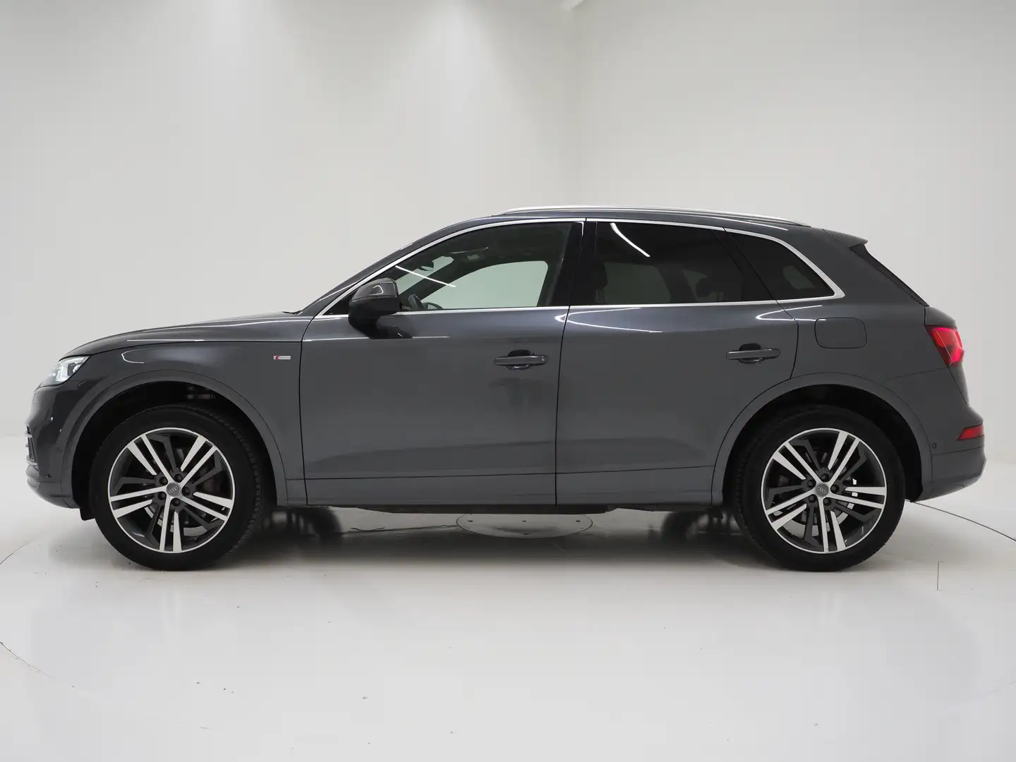 Audi Q5 55 TFSI e quattro Competition | RS Stoelen | Panor Grijs - 2
