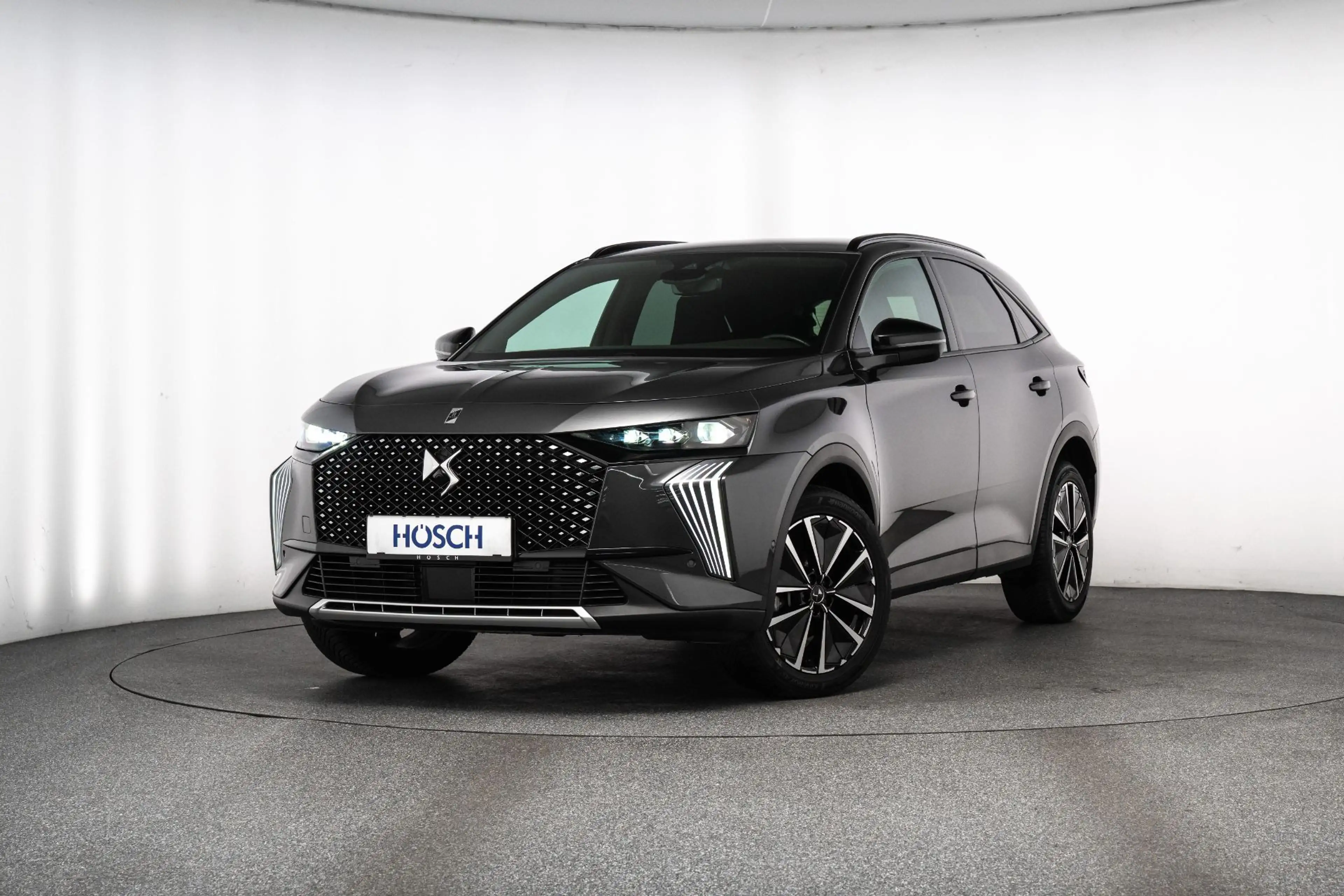 DS Automobiles DS 7 Crossback HDi 130 PALLAS EXTRAS WENIG KM — photo 2
