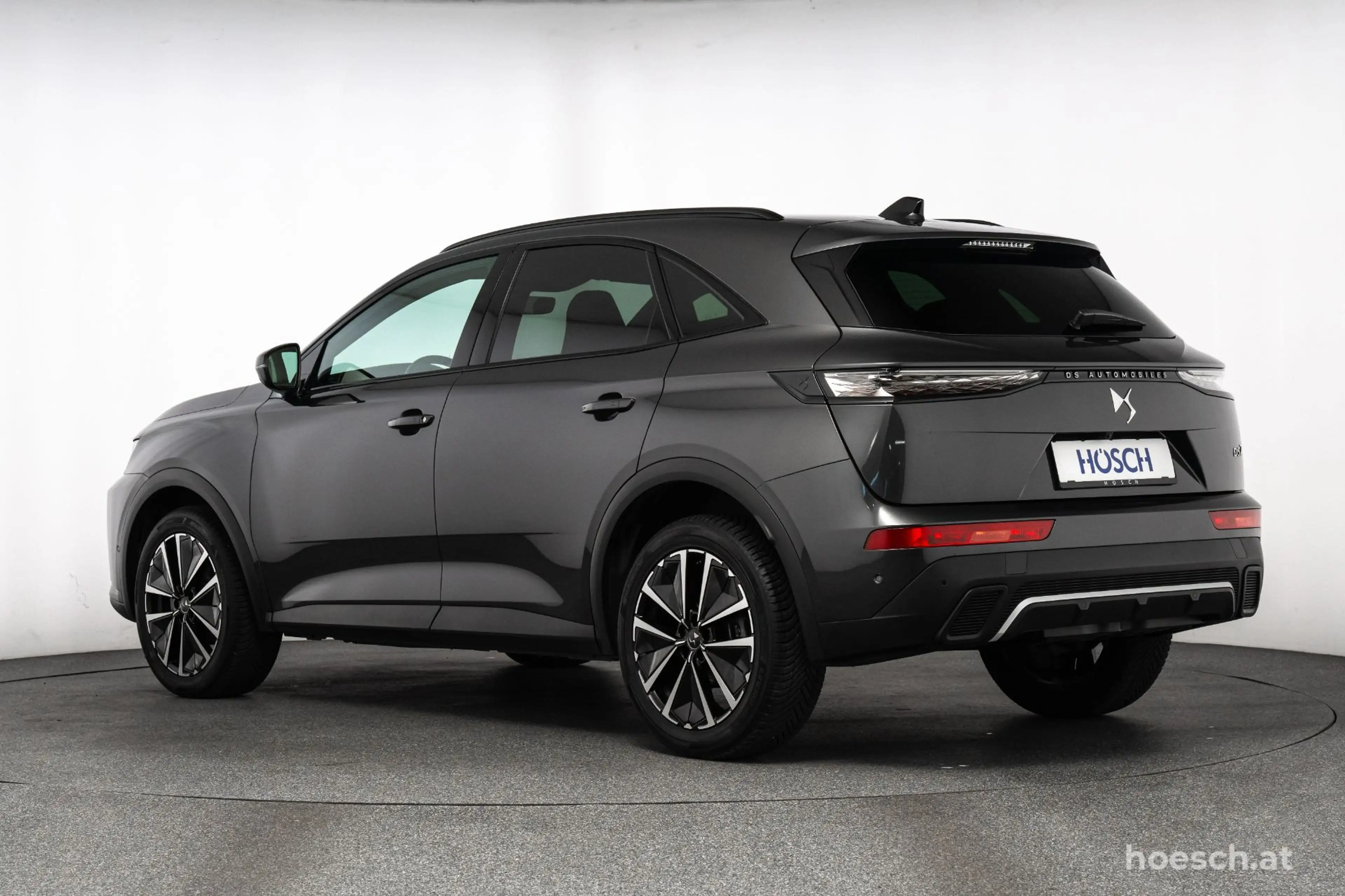 DS Automobiles DS 7 Crossback HDi 130 PALLAS EXTRAS WENIG KM — photo 5