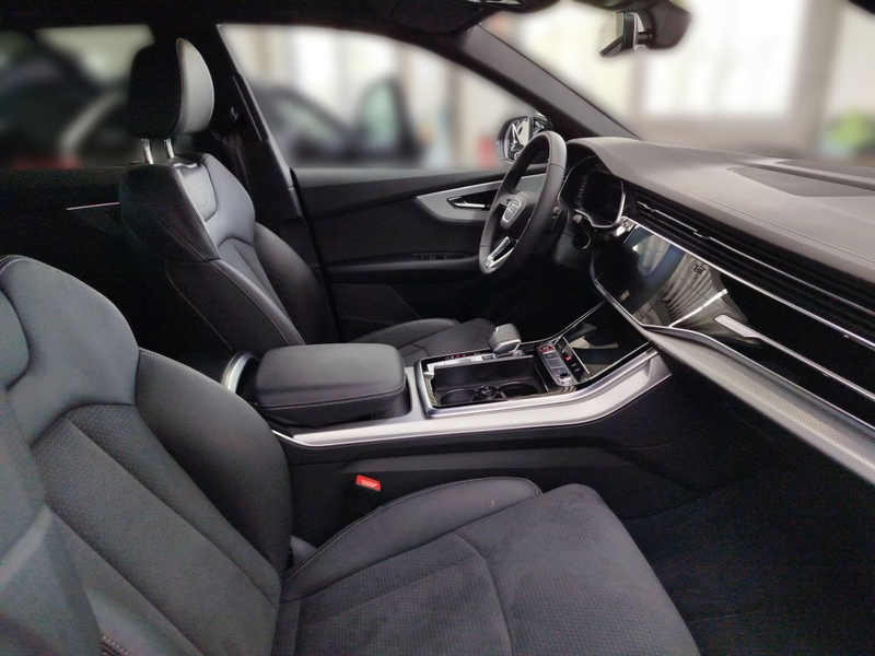 Audi SQ8 TFSI tiptronic MatrixLED Luft KAMERA — photo 13