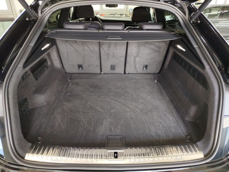 Audi SQ8 TFSI tiptronic MatrixLED Luft KAMERA — photo 7