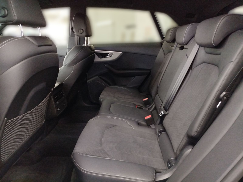 Audi SQ8 TFSI tiptronic MatrixLED Luft KAMERA — photo 11