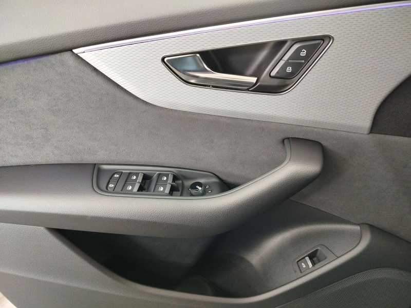 Audi SQ8 TFSI tiptronic MatrixLED Luft KAMERA — photo 8