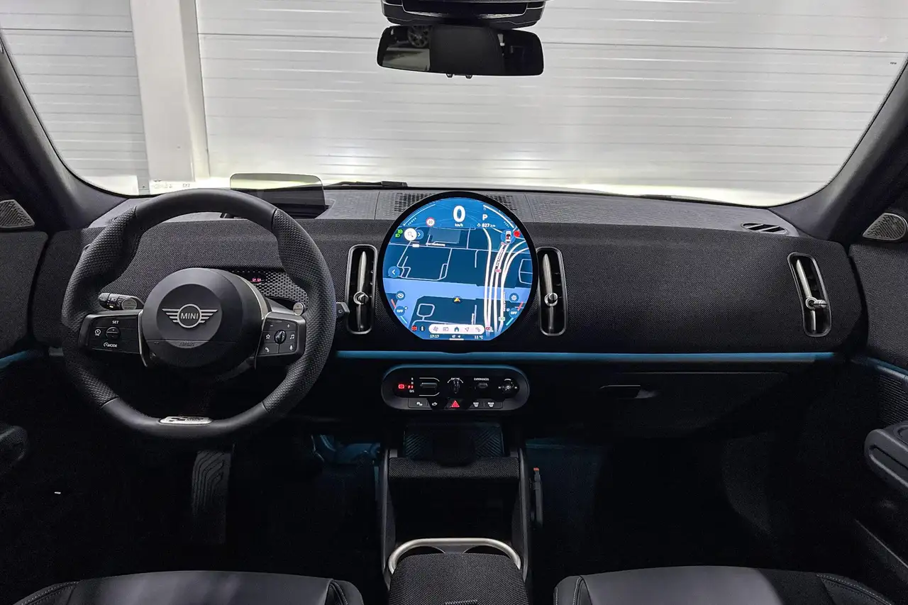 MINI John Cooper Works Countryman 2026 — фото 11