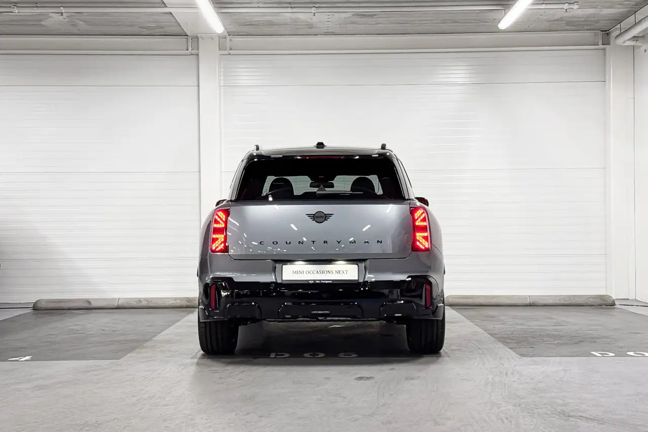 MINI John Cooper Works Countryman 2026 — фото 7