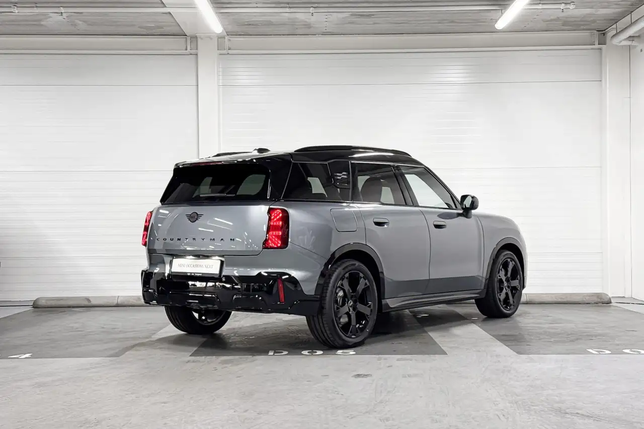 MINI John Cooper Works Countryman 2026 — фото 6