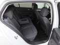 Volkswagen Golf VIII 2.0TDI Life 1.Hd*Navi*LED*Kamera*SHZ Weiß - thumbnail 18
