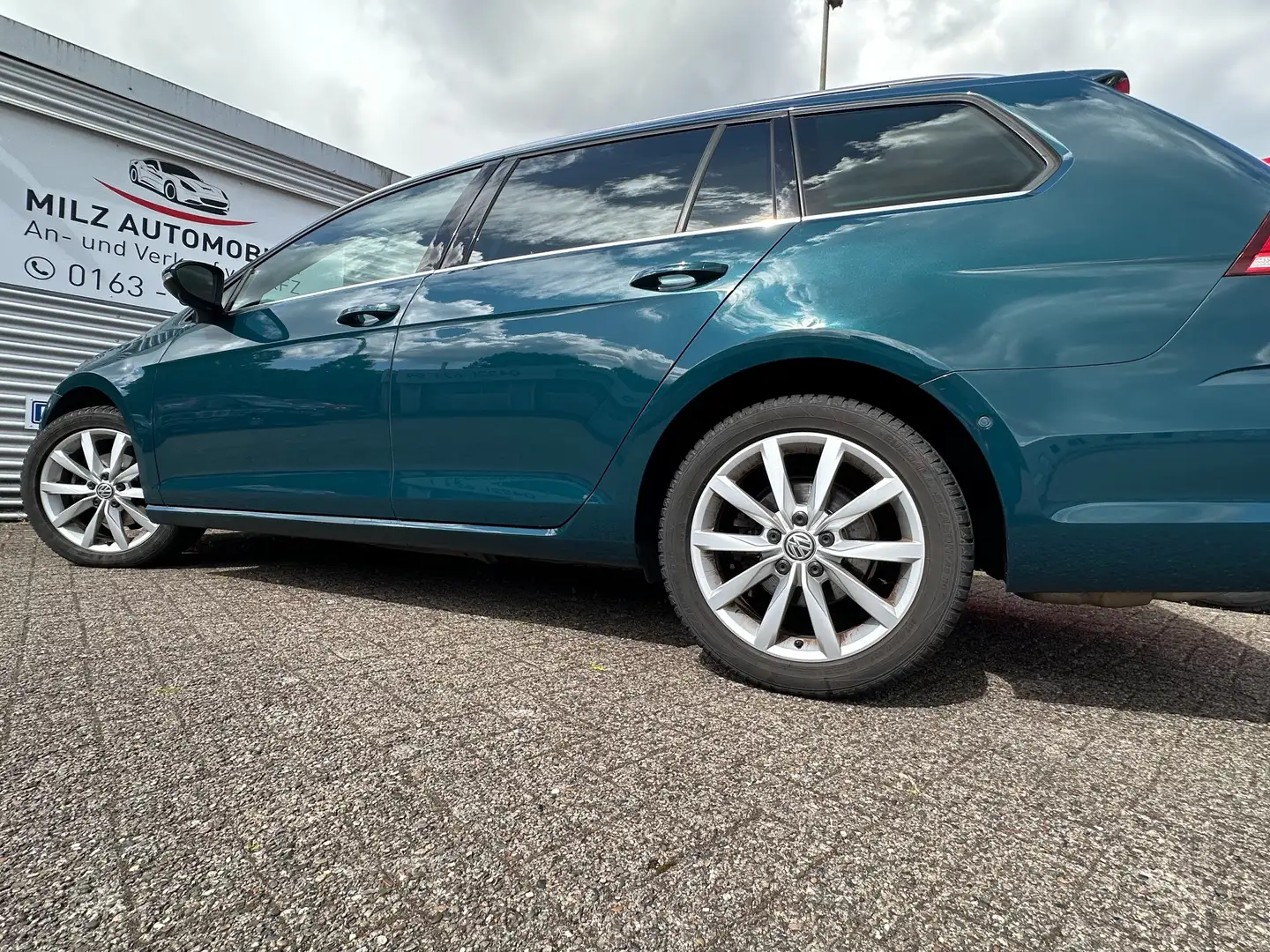 Volkswagen Golf Variant Highline BMT/Start-Stopp Zielony - 2