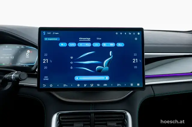 BYD Seal U view 13