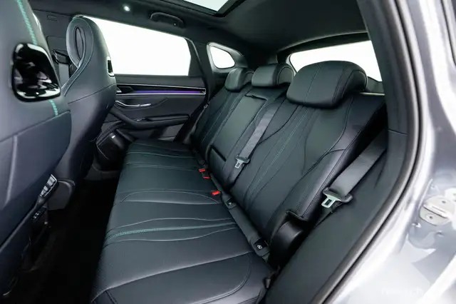 BYD Seal U view 7