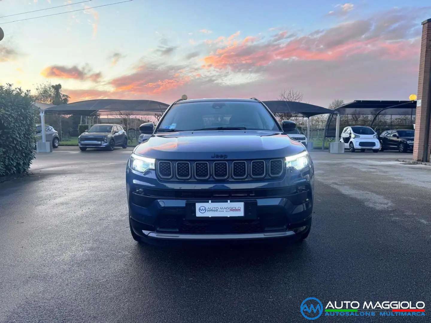Jeep Compass 1.5 Turbo T4 e-Hybrid 130 CV MHEV 2WD SUMMIT Blau - 2