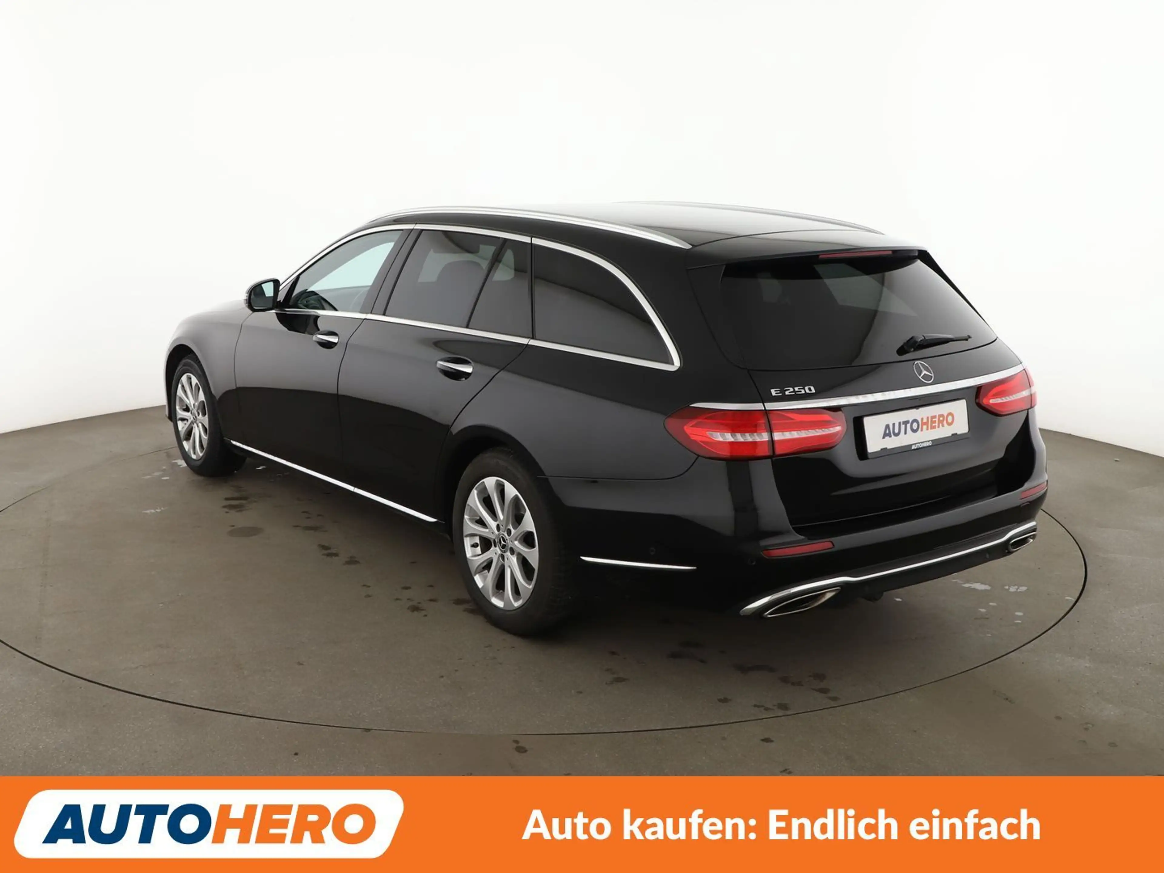 Mercedes-Benz E 250 T Exclusive Aut.*LED*NAVI*ACC*PDC*SHZ*KLIMA* — photo 4