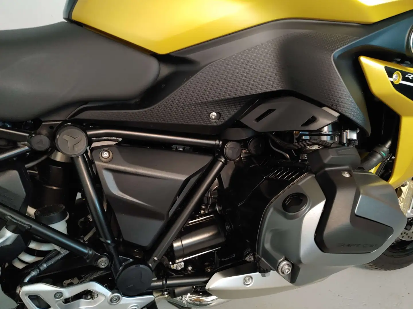 BMW R 1250 RS Style Sport Oro - 2