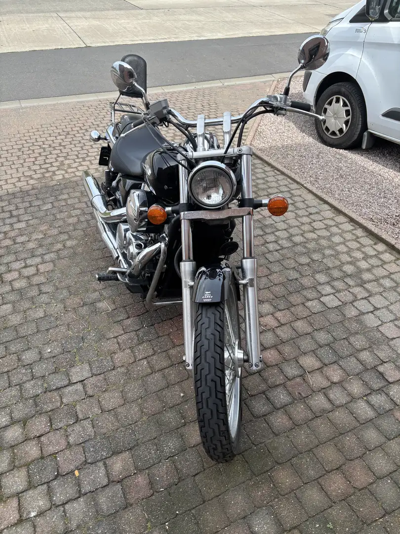 Honda VT 750 shadow Schwarz - 1