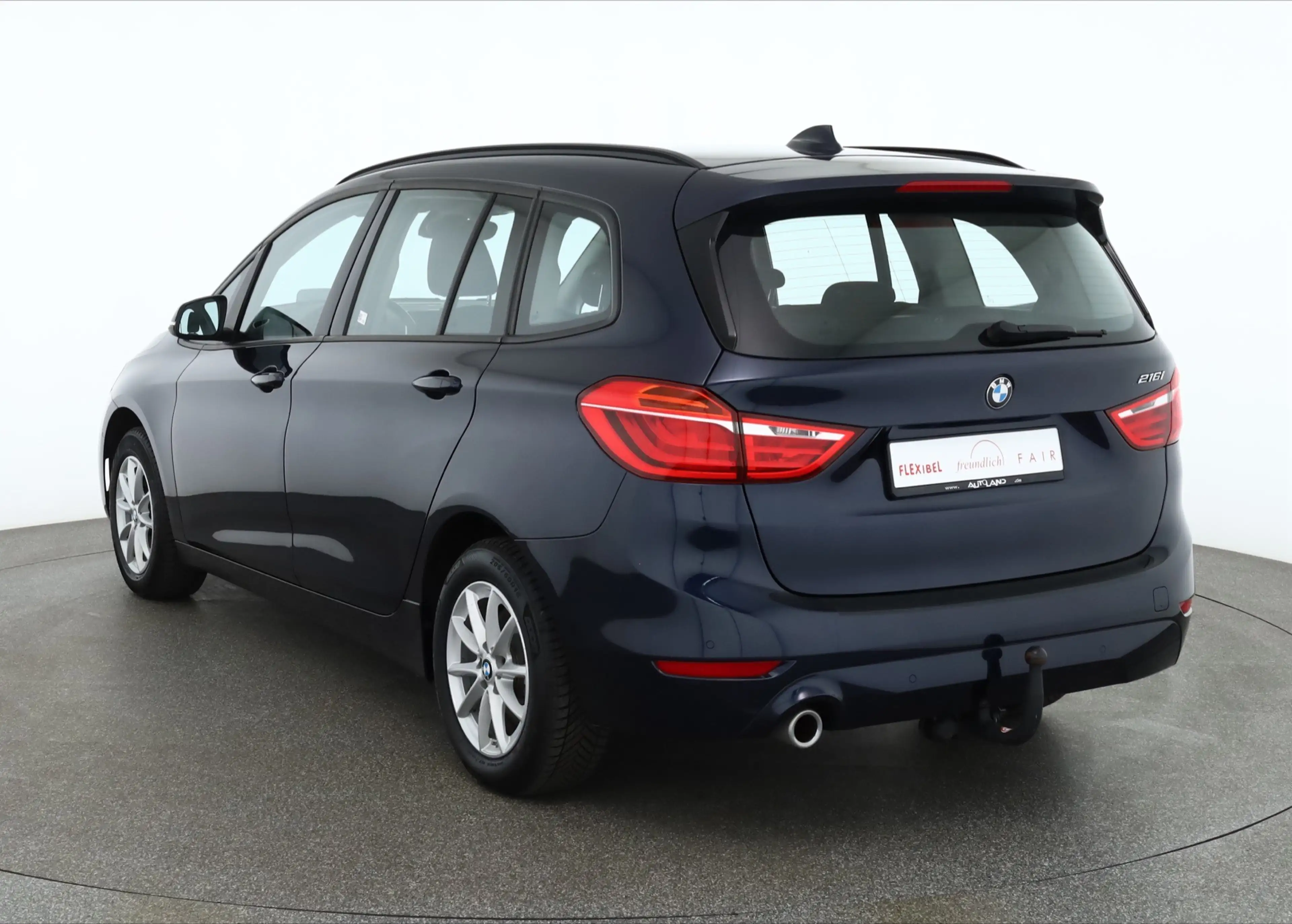 BMW 216 216i Advantage 7-Sitzer LED Navi Head-Up AHK USB — photo 3