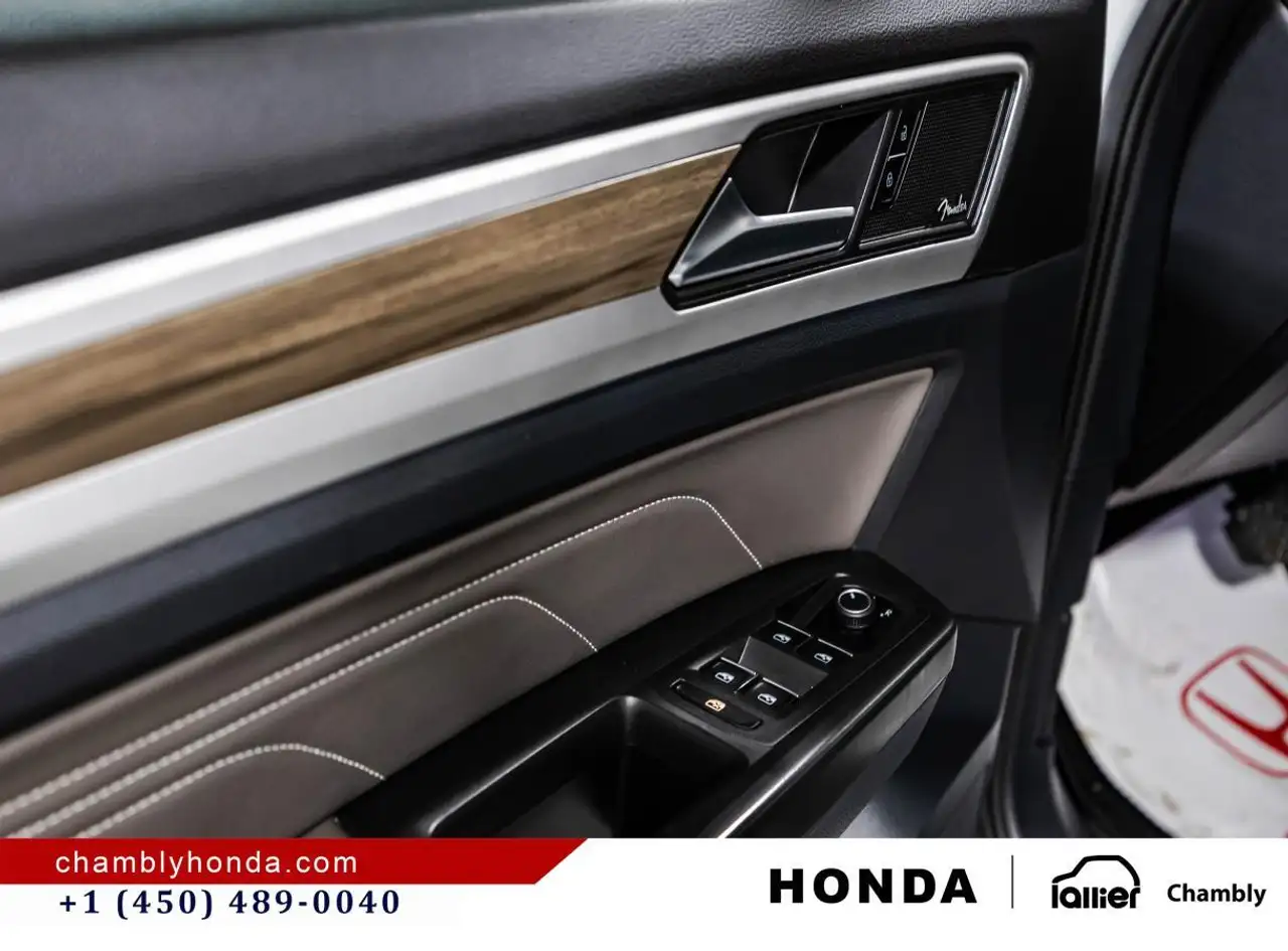 Volkswagen Atlas photo Volkswagen Atlas