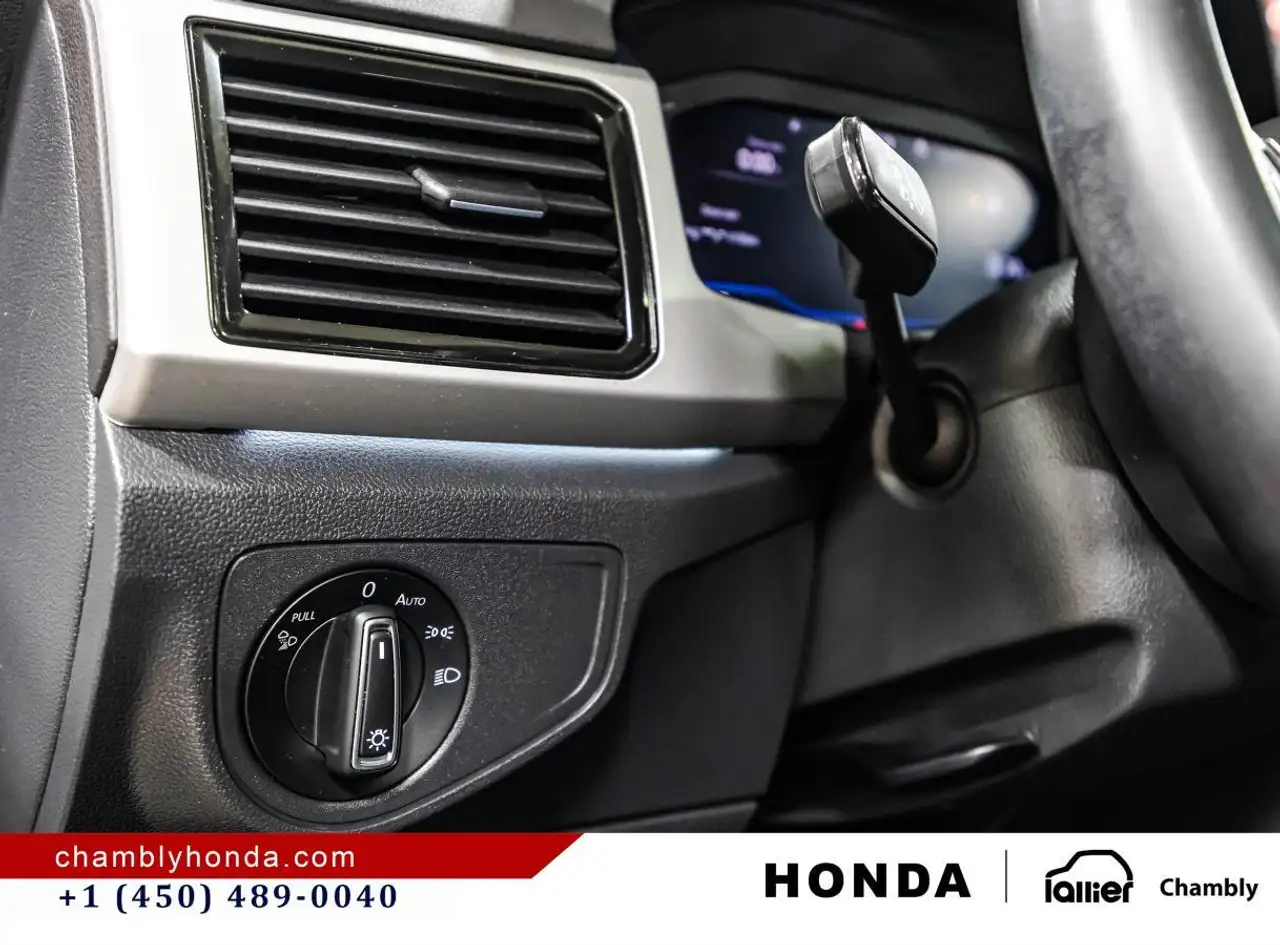 Volkswagen Atlas photo Volkswagen Atlas