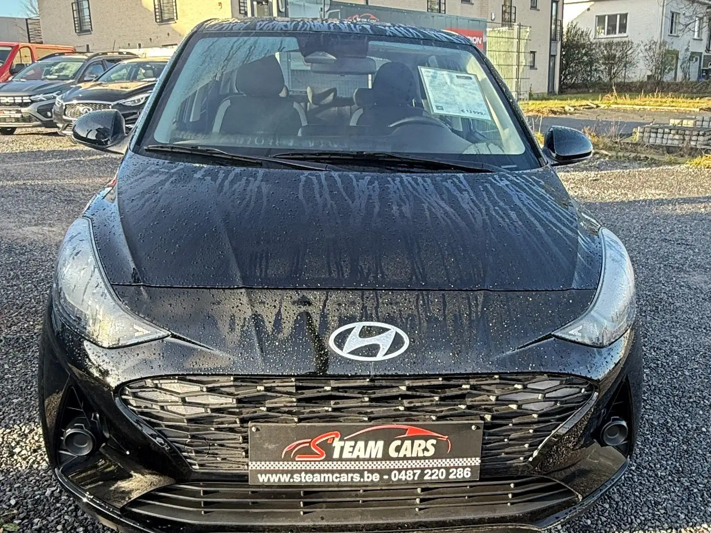 Hyundai i10 i10 1.0i Twist Techno Pack Silber - 2