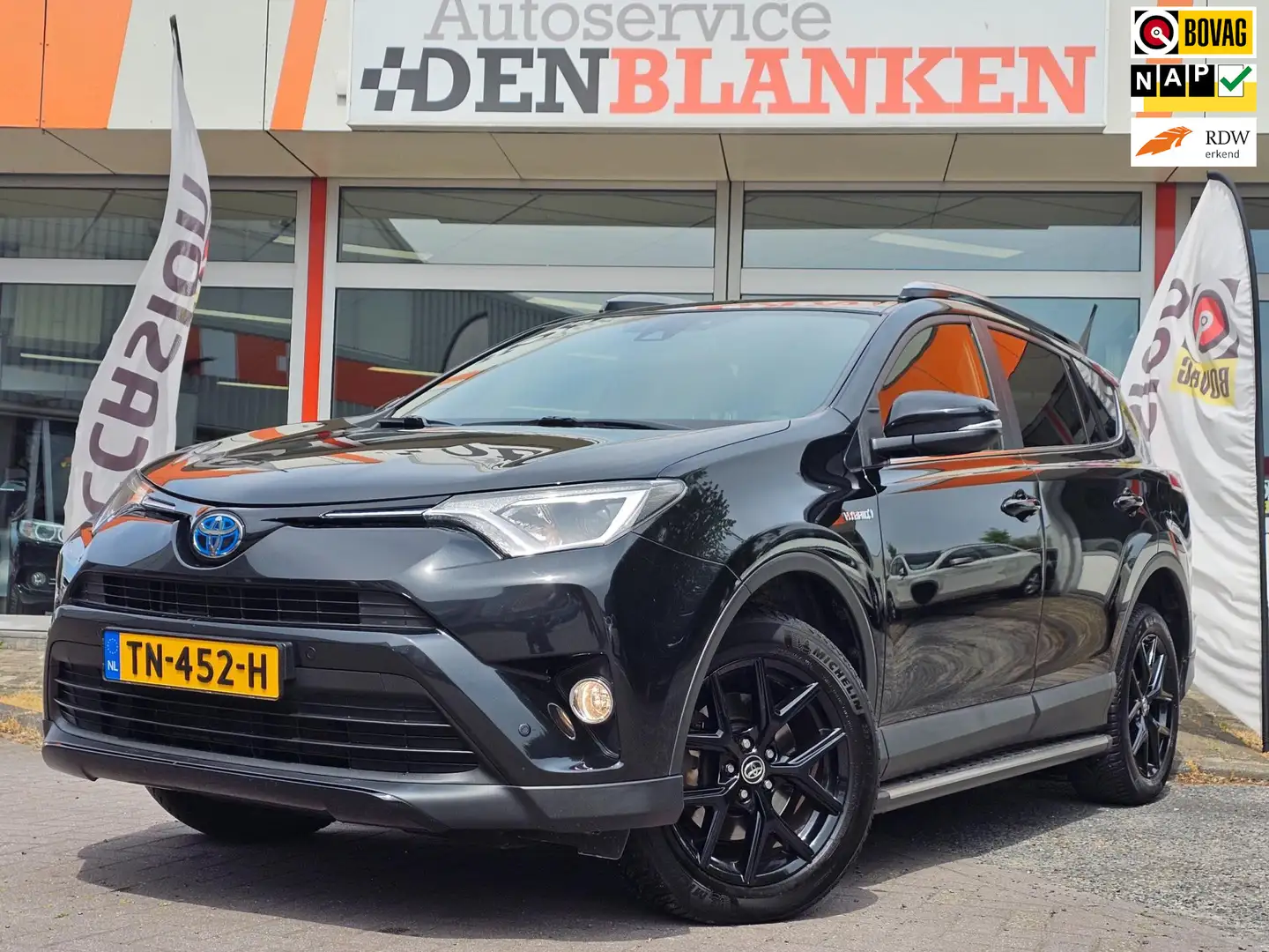 Toyota RAV 4 2.5 Hybrid Black Edition Automaat BJ.2018 / Panoda Noir - 1