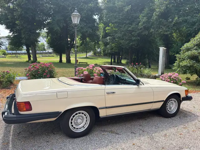 Mercedes-Benz SL 380 US-Ausführung