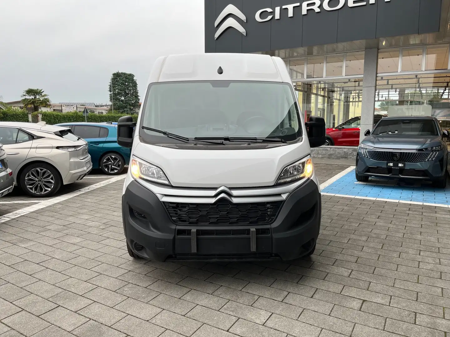 Citroen Jumper 33q BlueHDi 140cv L3H2 KM ZERO Bianco - 2