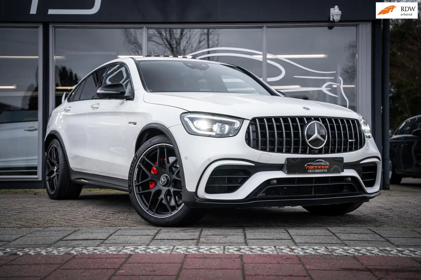 Mercedes-Benz GLC 63 AMG Coupé S 4MATIC+ Premium Plus|Burmester|HUD|Panoram Fehér - 1