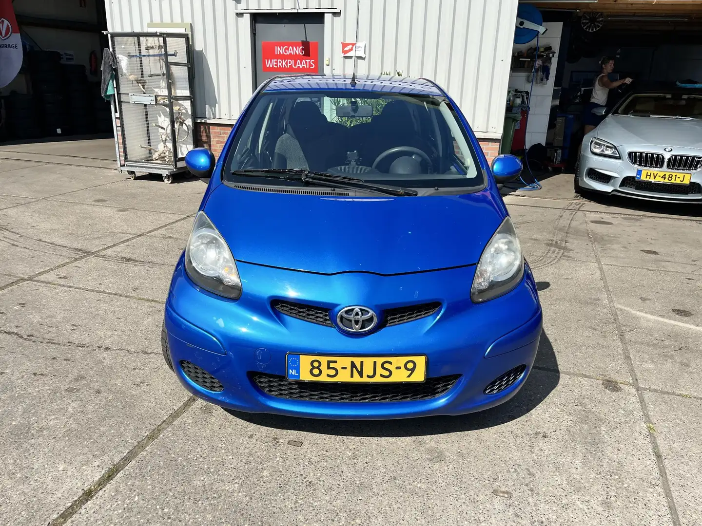 Toyota Aygo 1.0-12V Comfort Blauw - 2