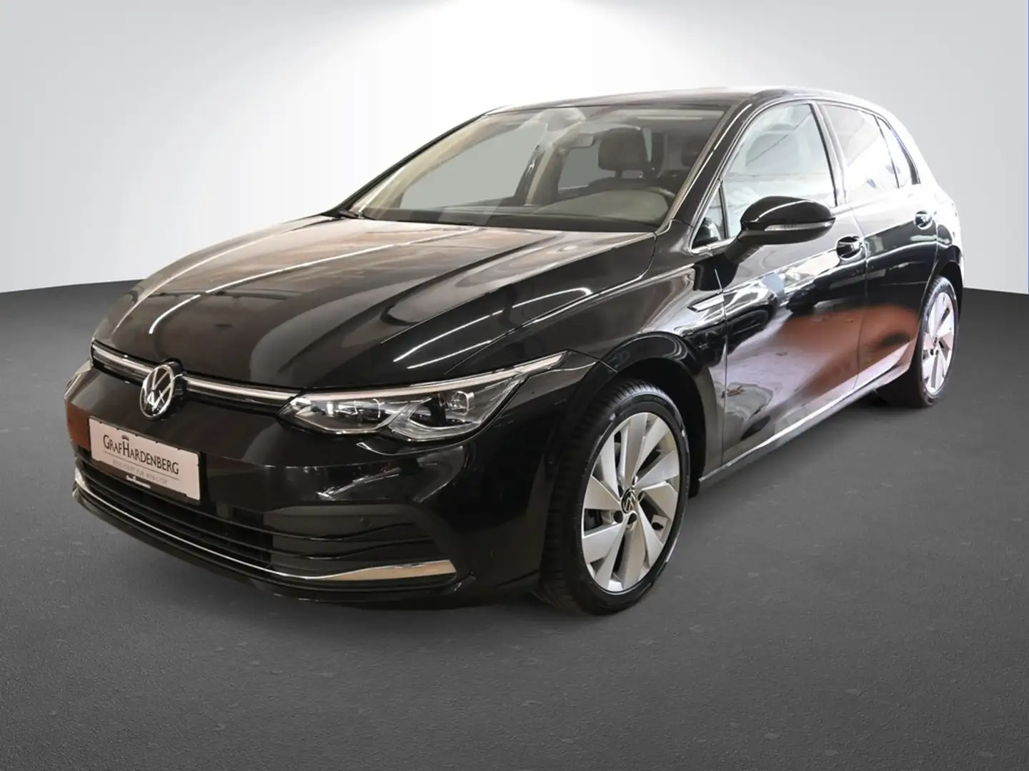 Volkswagen Golf VIII Lim 1.5 TSI Style LED PDC Kamera SzHzg Schwarz - 1