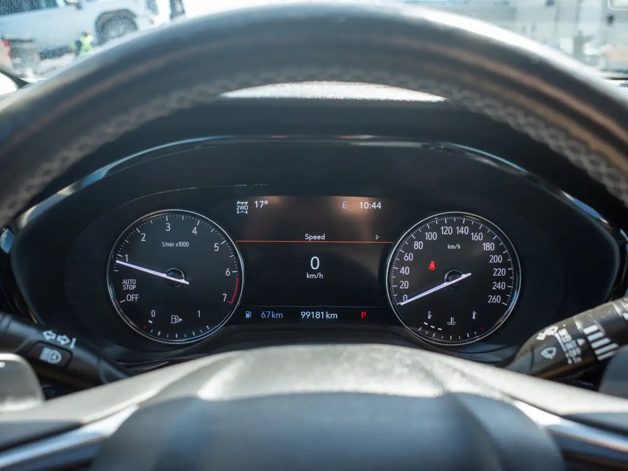 Buick Envision снимка Buick Envision