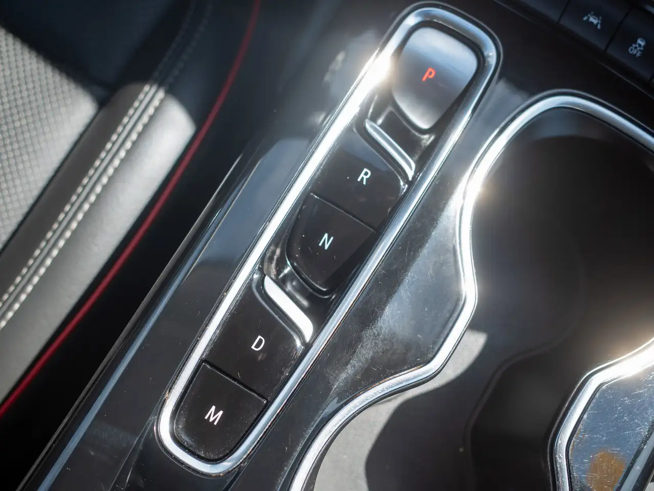 Buick Envision снимка Buick Envision