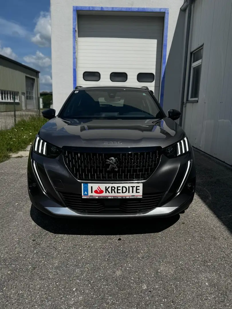 Peugeot 2008 PureTech 130 S&S GT" Line 6-Gang. ZR neu !! Gris - 2