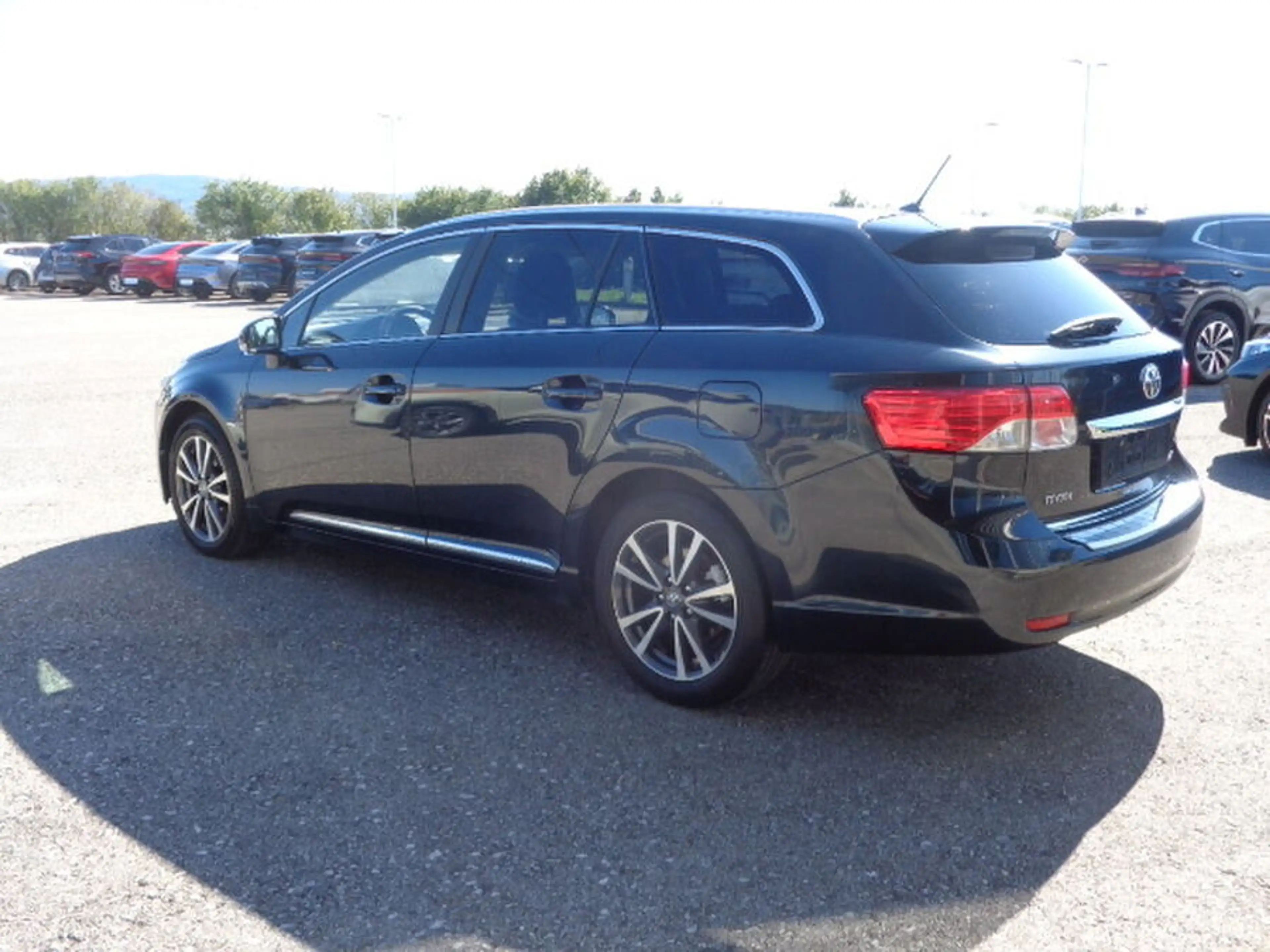 Toyota Avensis Premium 2,0 D-4D *Kamera *AHK — photo 5