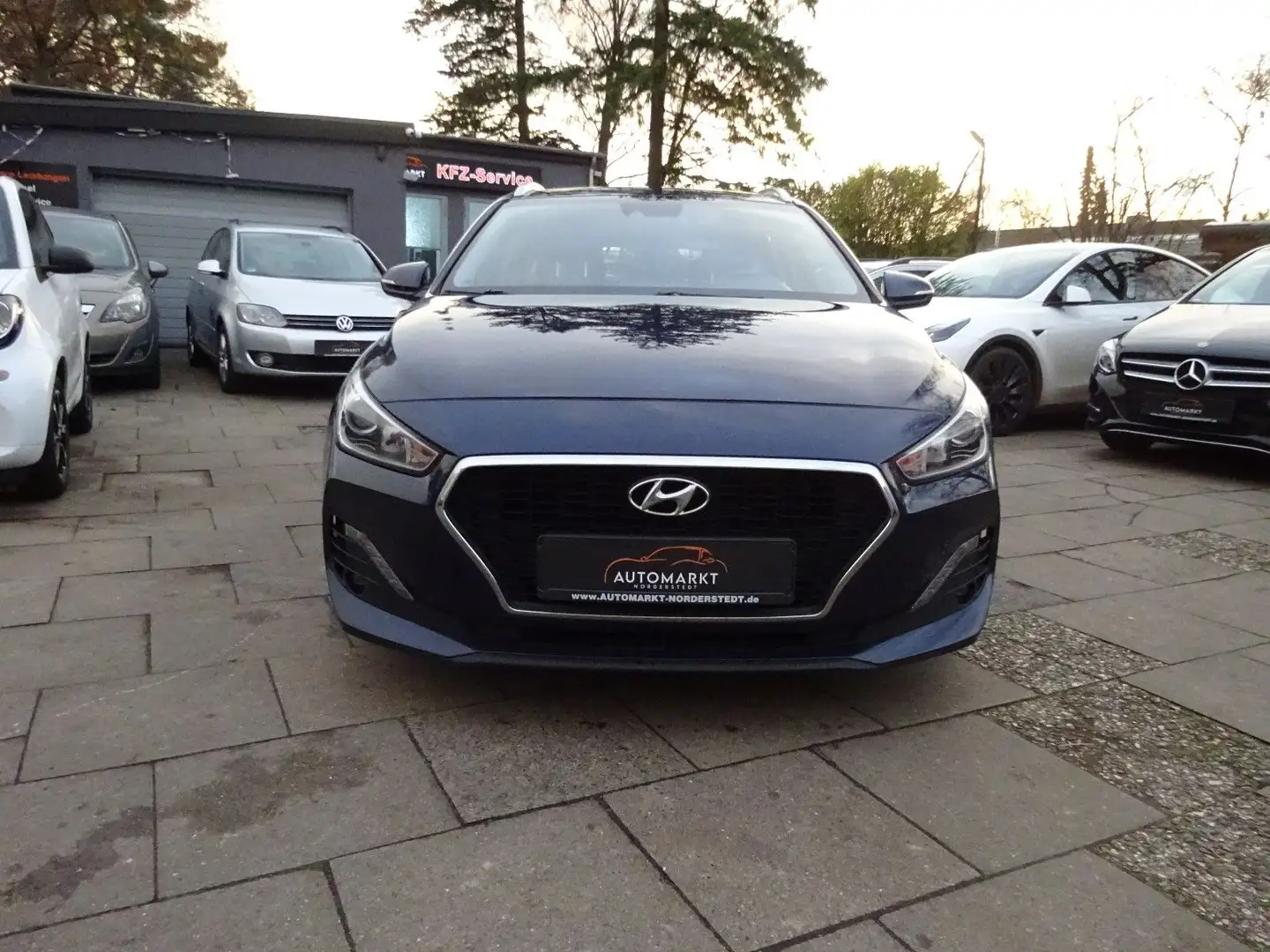 Hyundai i30 cw Trend/ Navi / RWK / SHZ / Klimaanlage Blau - 2